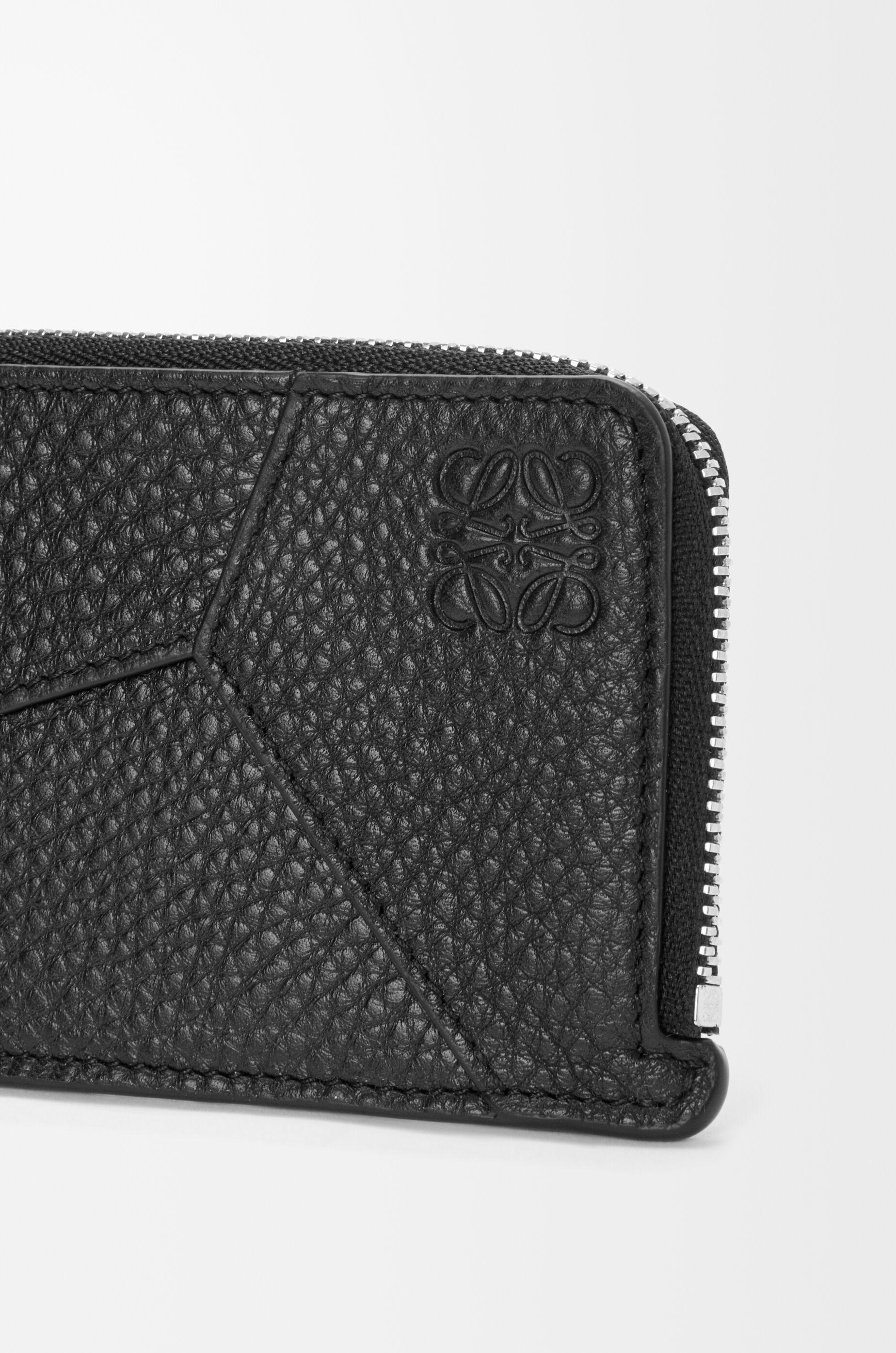 LOEWE Puzzle coin cardholder in supple grained calfskin Black