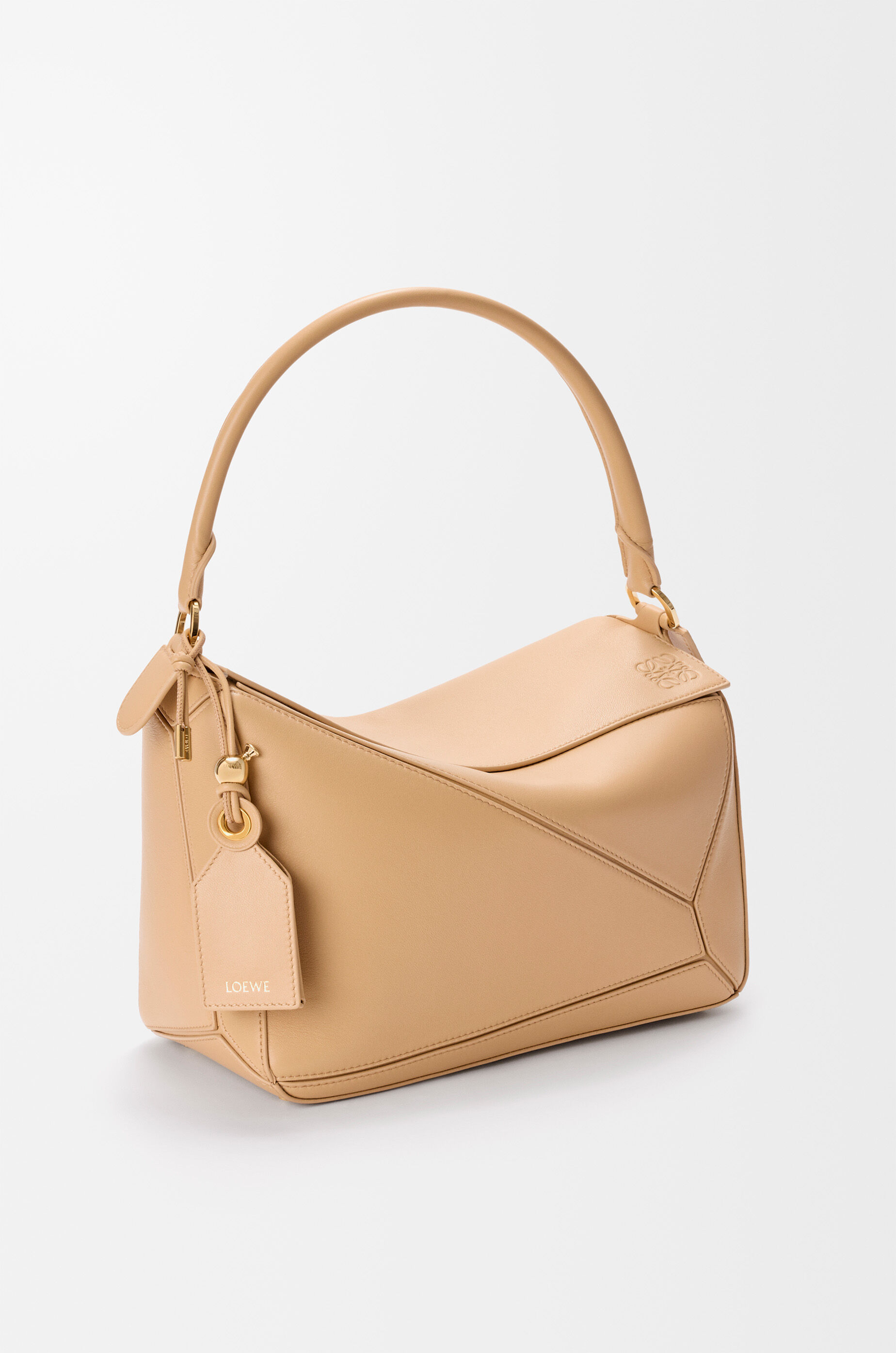 LOEWE Medium Featherlight Puzzle bag in nappa lambskin Silk Beige