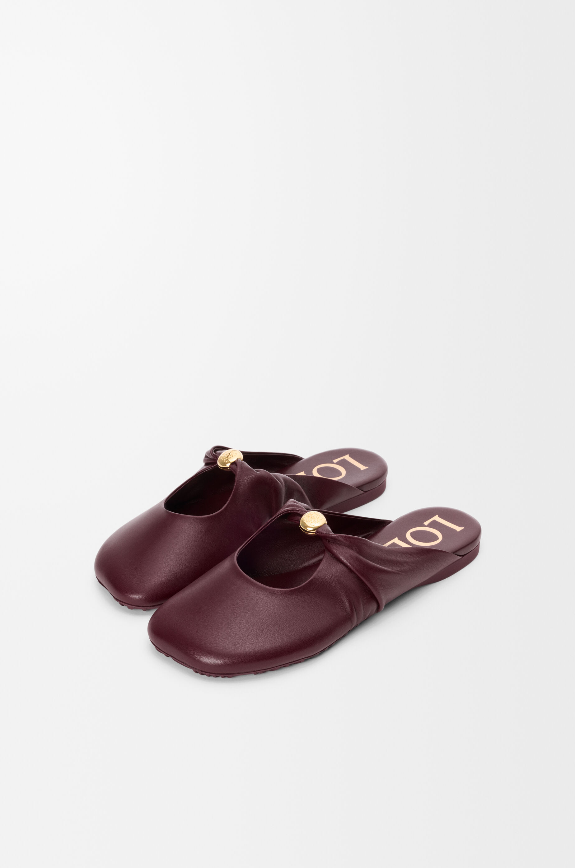 LOEWE Pebble Soft mule in nappa lambskin Dark Burgundy