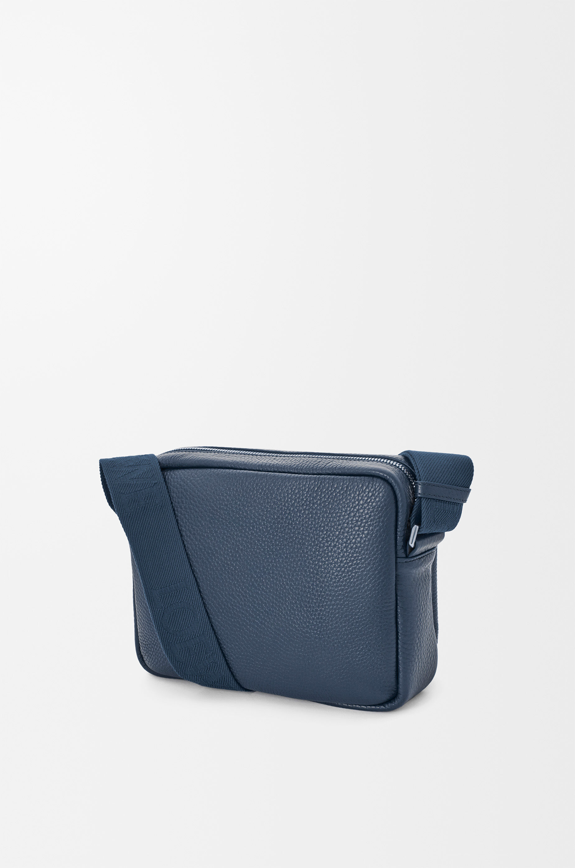 LOEWE Medium Pebble messenger bag in supple grained calfskin Indigo Dye