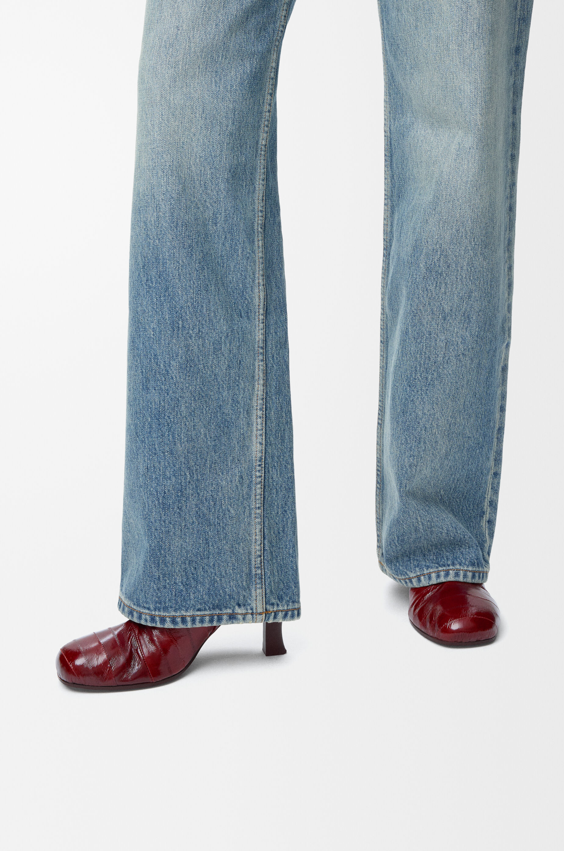 LOEWE Bobine ankle boot in hagfish Burgundy
