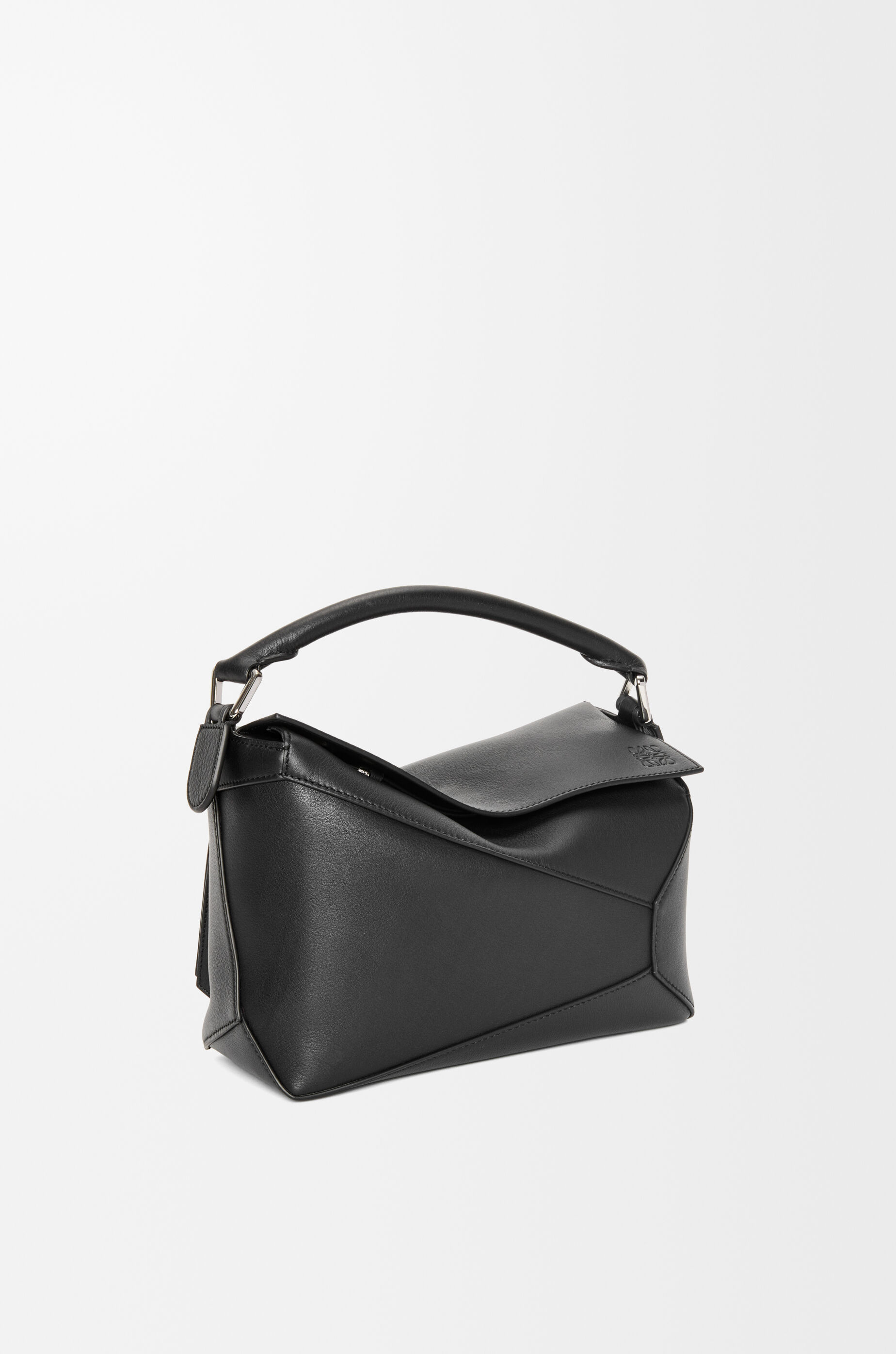 LOEWE Small Puzzle Edge bag in classic calfskin Black