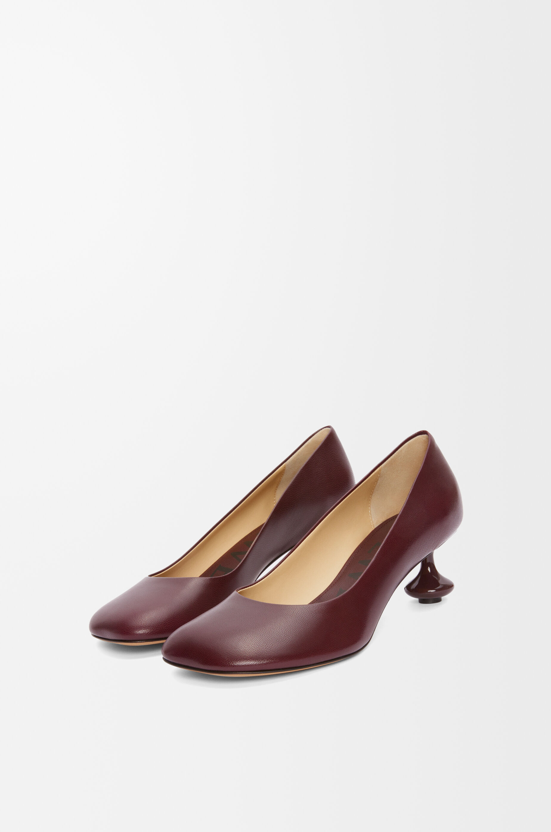 LOEWE Toy pump in goatskin Burgundy