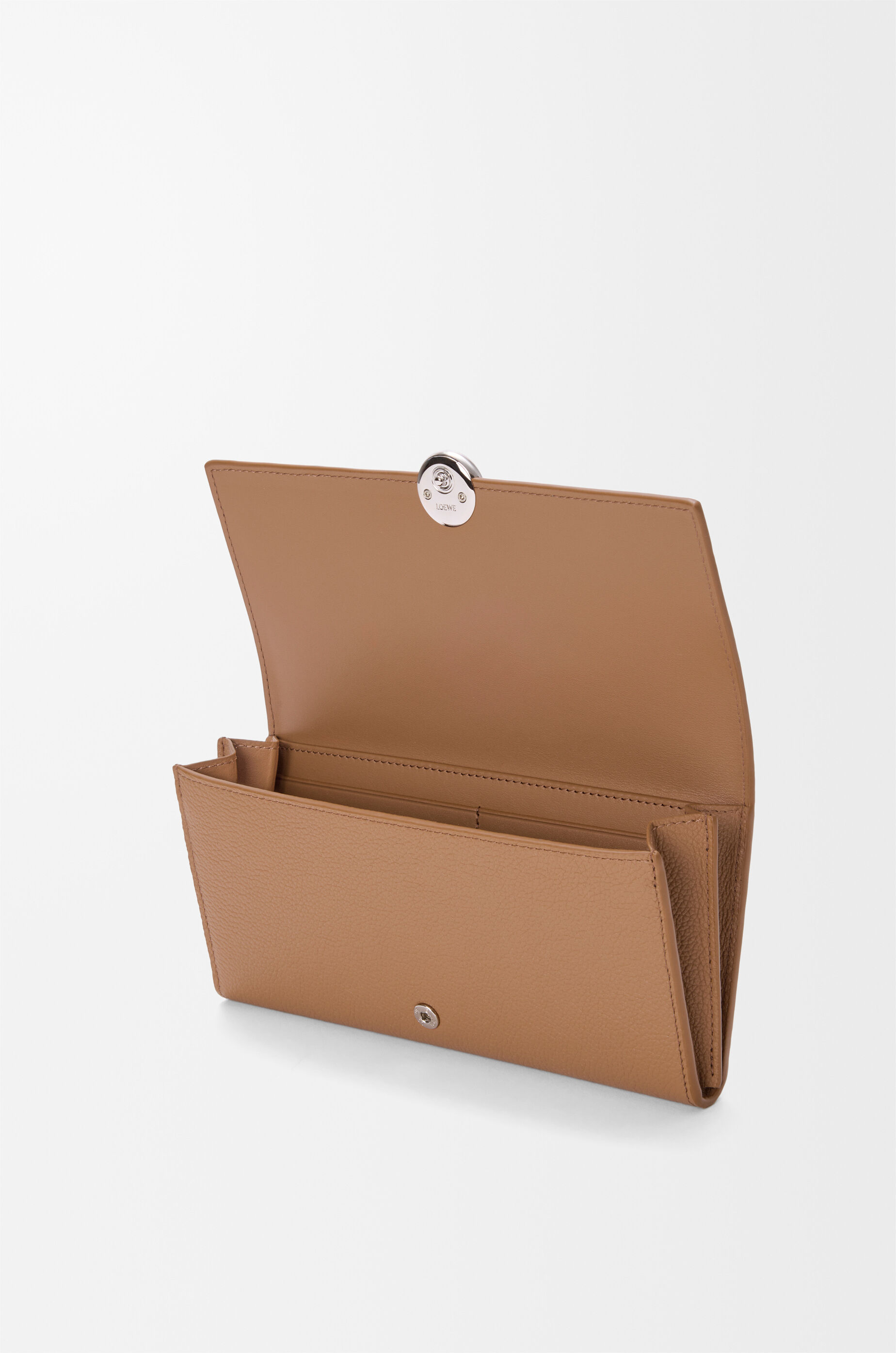 LOEWE Pebble continental wallet in pebble grained calfskin Mocha