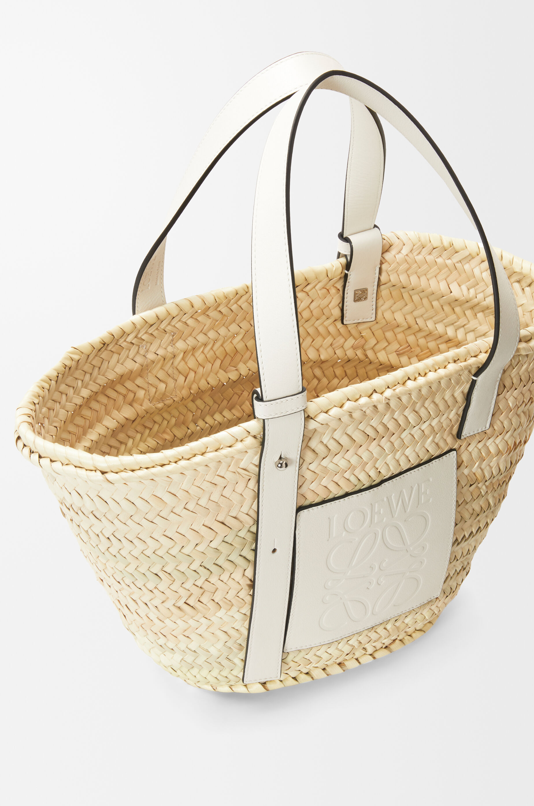LOEWE Basket bag in palm leaf and calfskin Natural/White