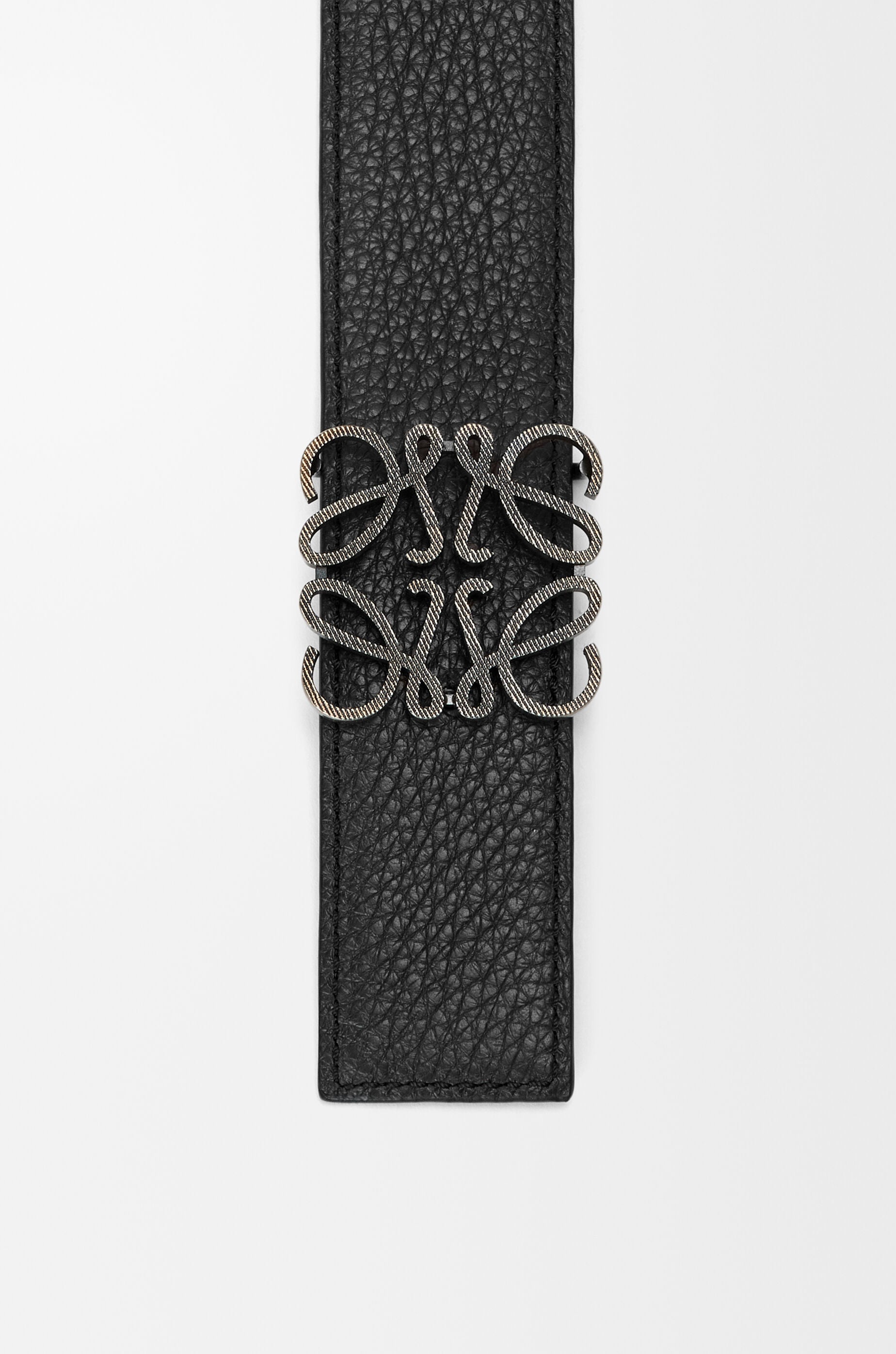 LOEWE Reversible Anagram belt in supple grained calfskin Black/Chocolate/Dark Pal