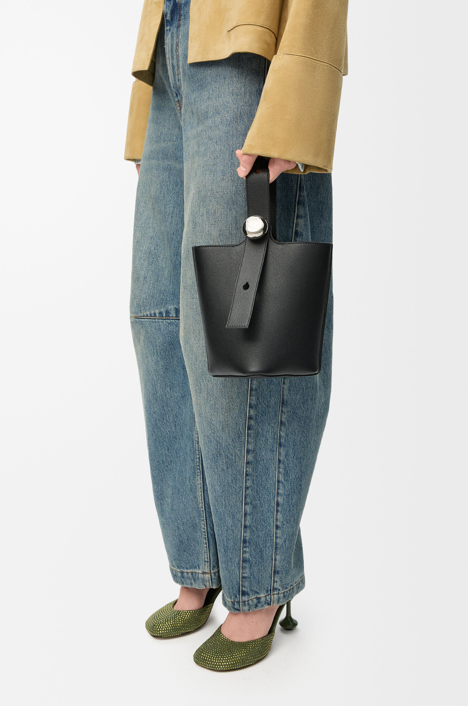 LOEWE Mini Pebble Bucket bag in soft grained calfskin Black