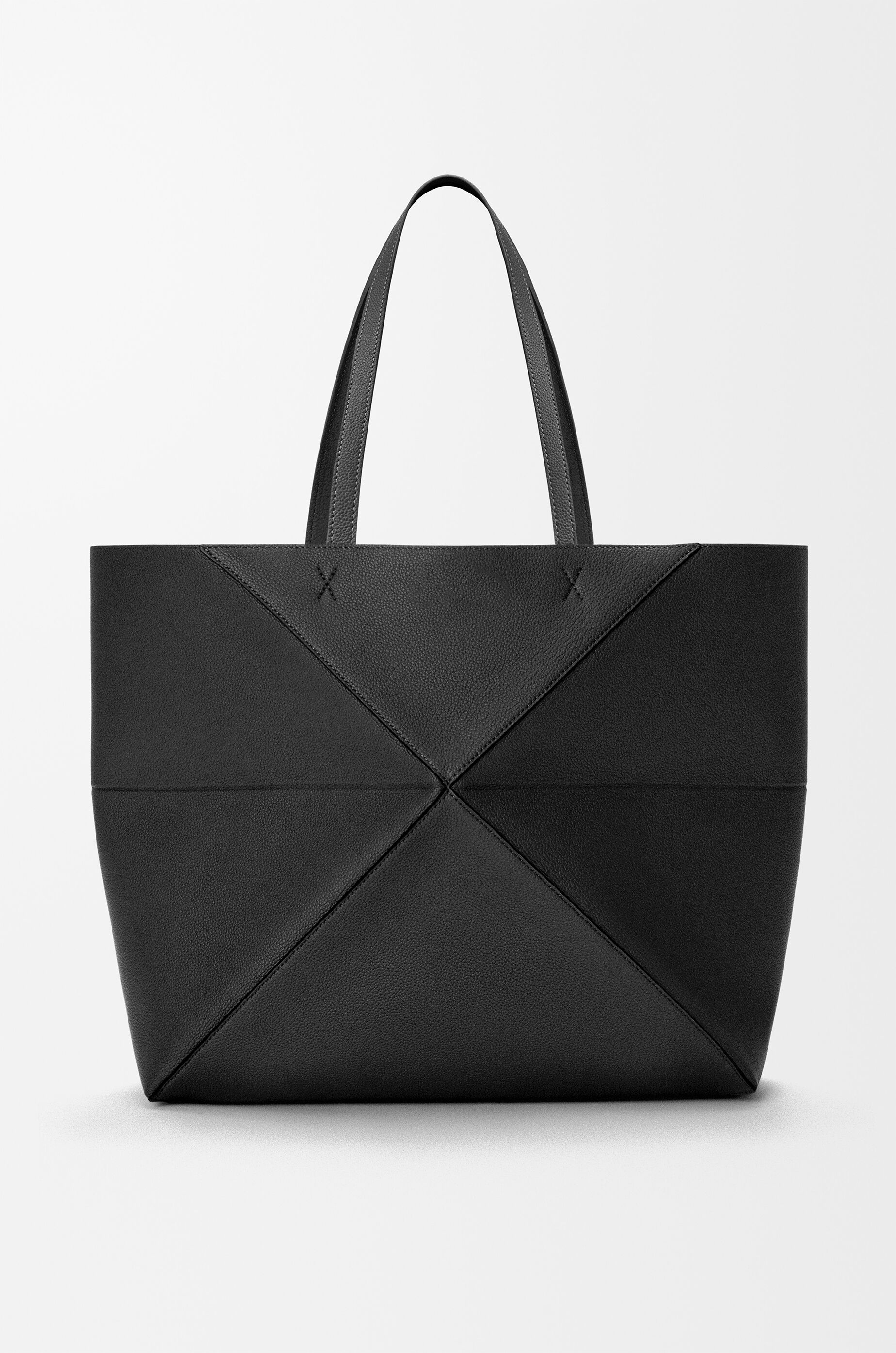 LOEWE Large horizontal Puzzle Fold tote in soft grained calfskin Black