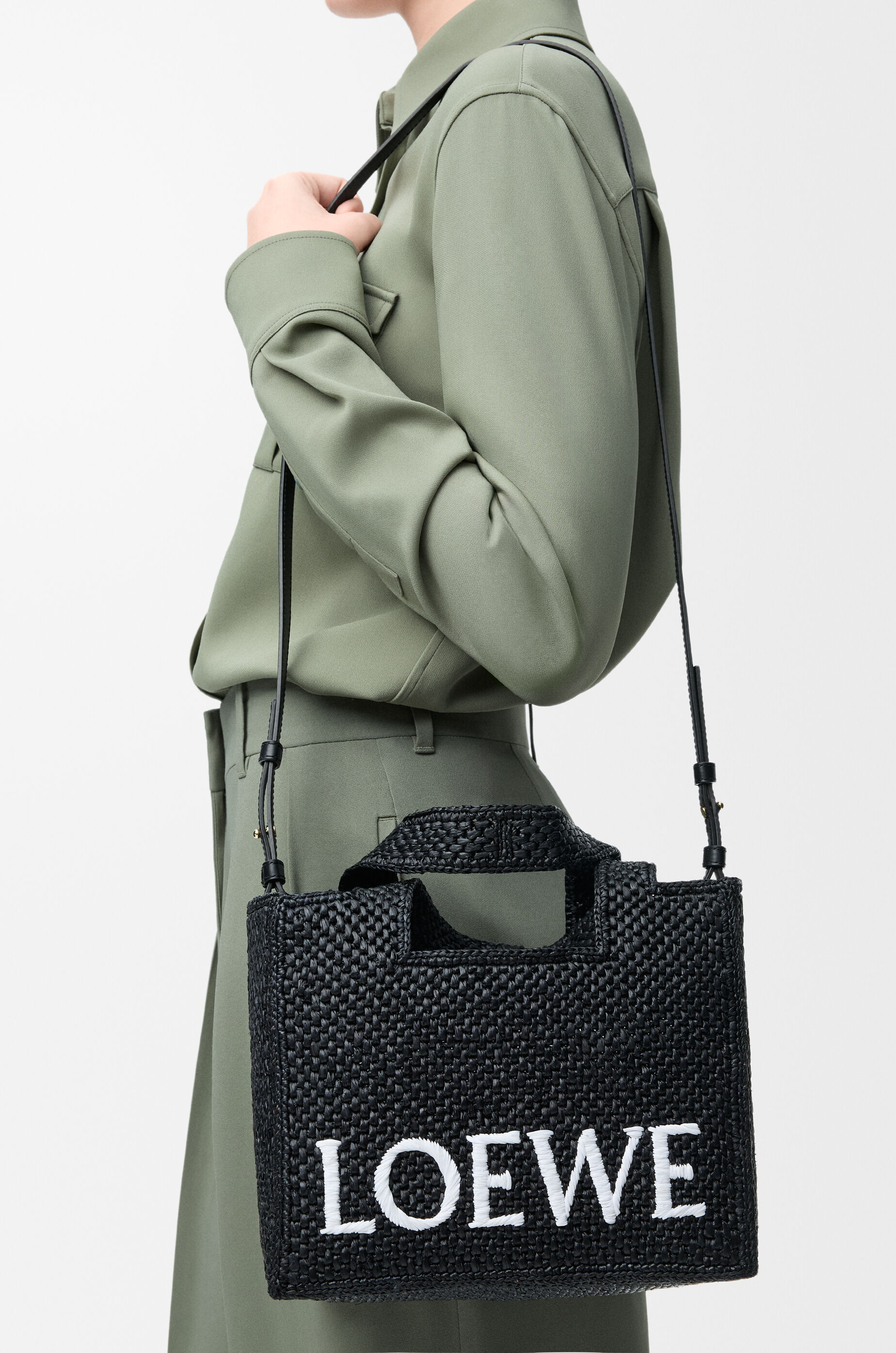 LOEWE Small LOEWE Font tote in raffia Black
