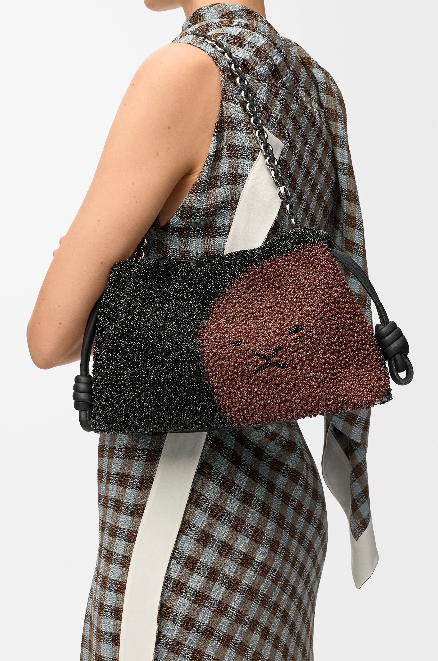 LOEWE Medium Lion Beads Flamenco purse in beaded canvas and calfskin Black/Pecan