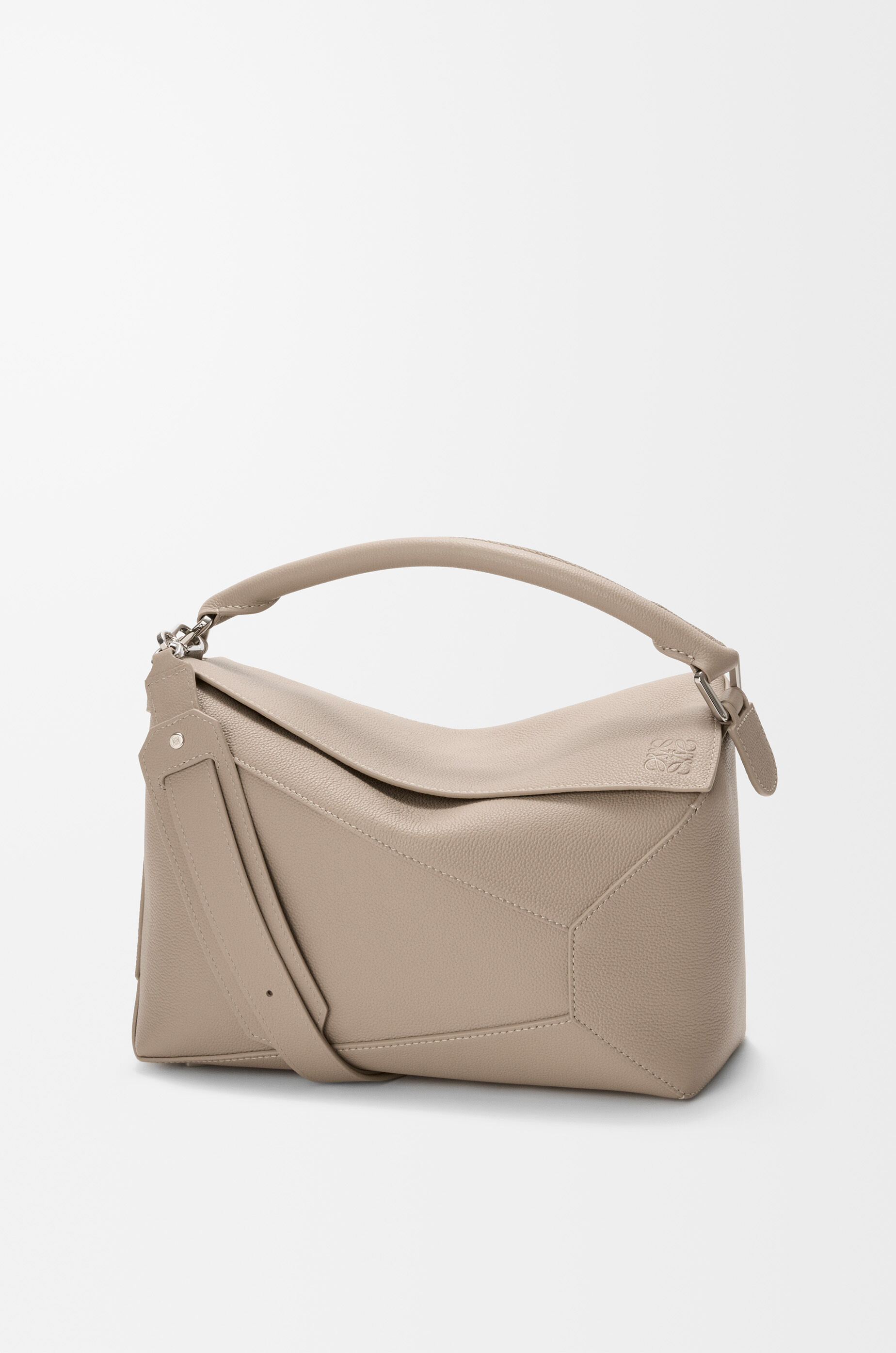 LOEWE Medium Puzzle Edge bag in soft grained calfskin Clay