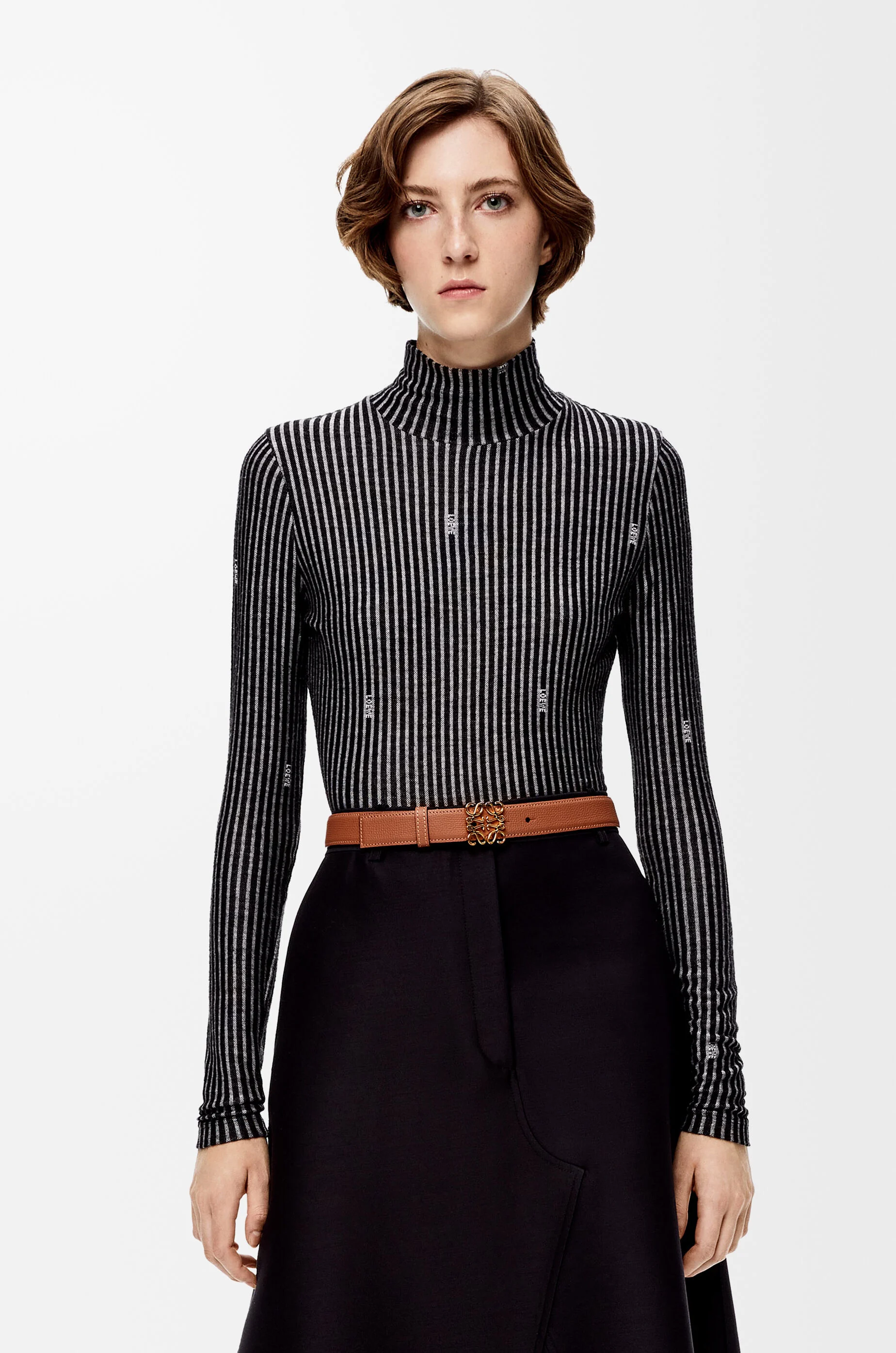LOEWE Anagram belt in pebble grain calfskin Tan/Gold