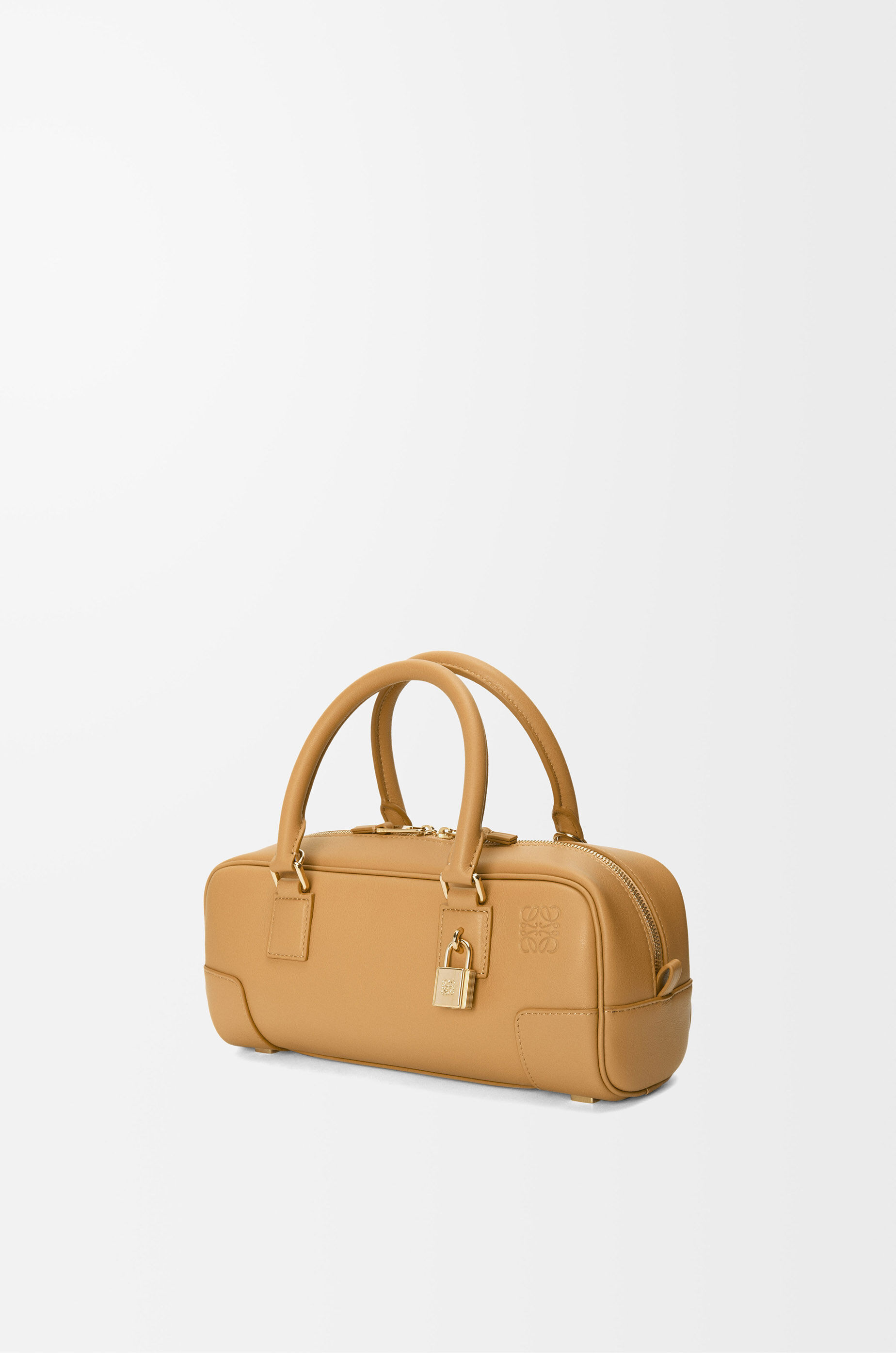 LOEWE Amazona 23 cropped bag in nappa calfskin Warm Desert
