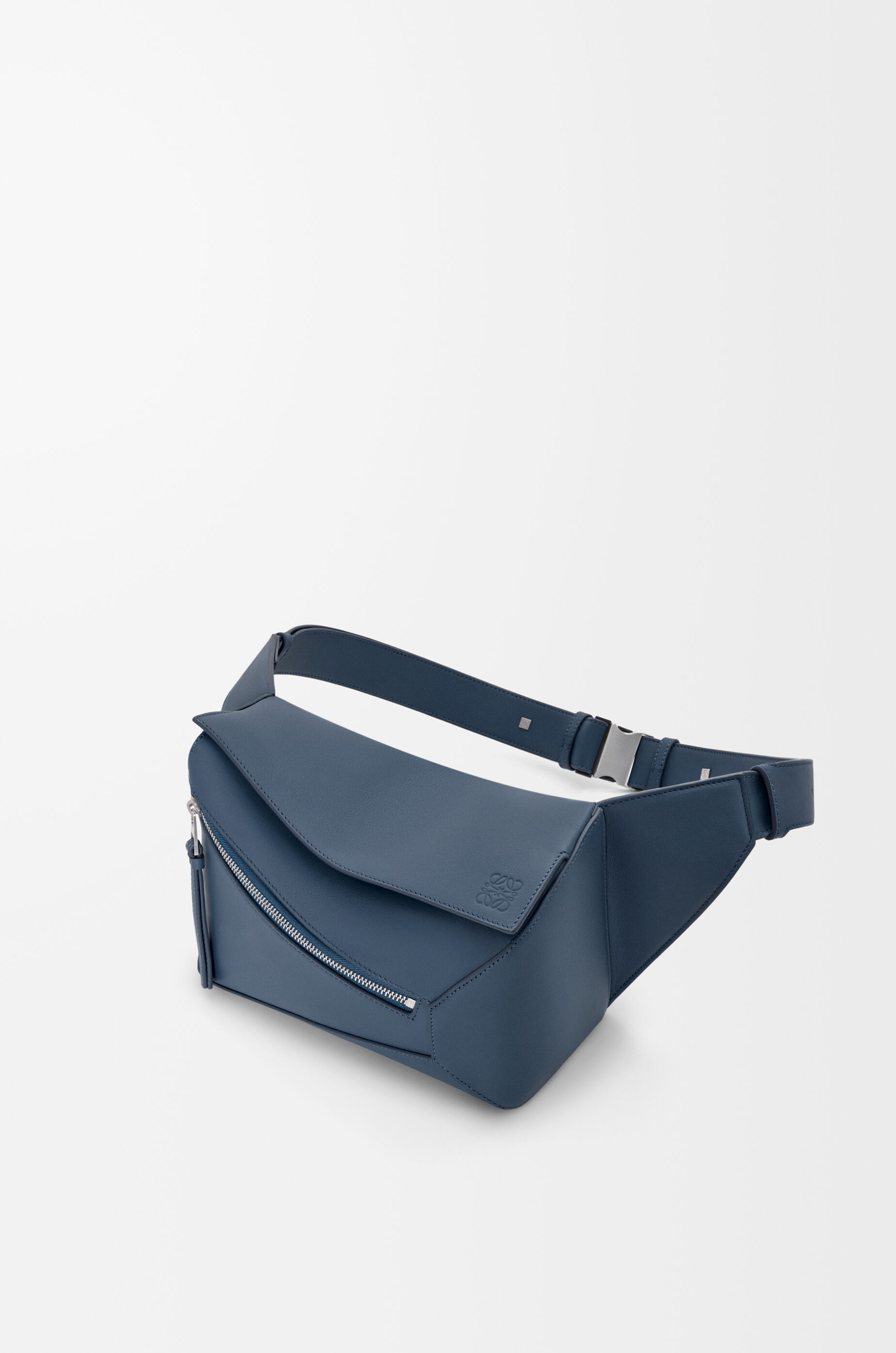 LOEWE Small Puzzle Edge bumbag in classic calfskin Indigo Dye