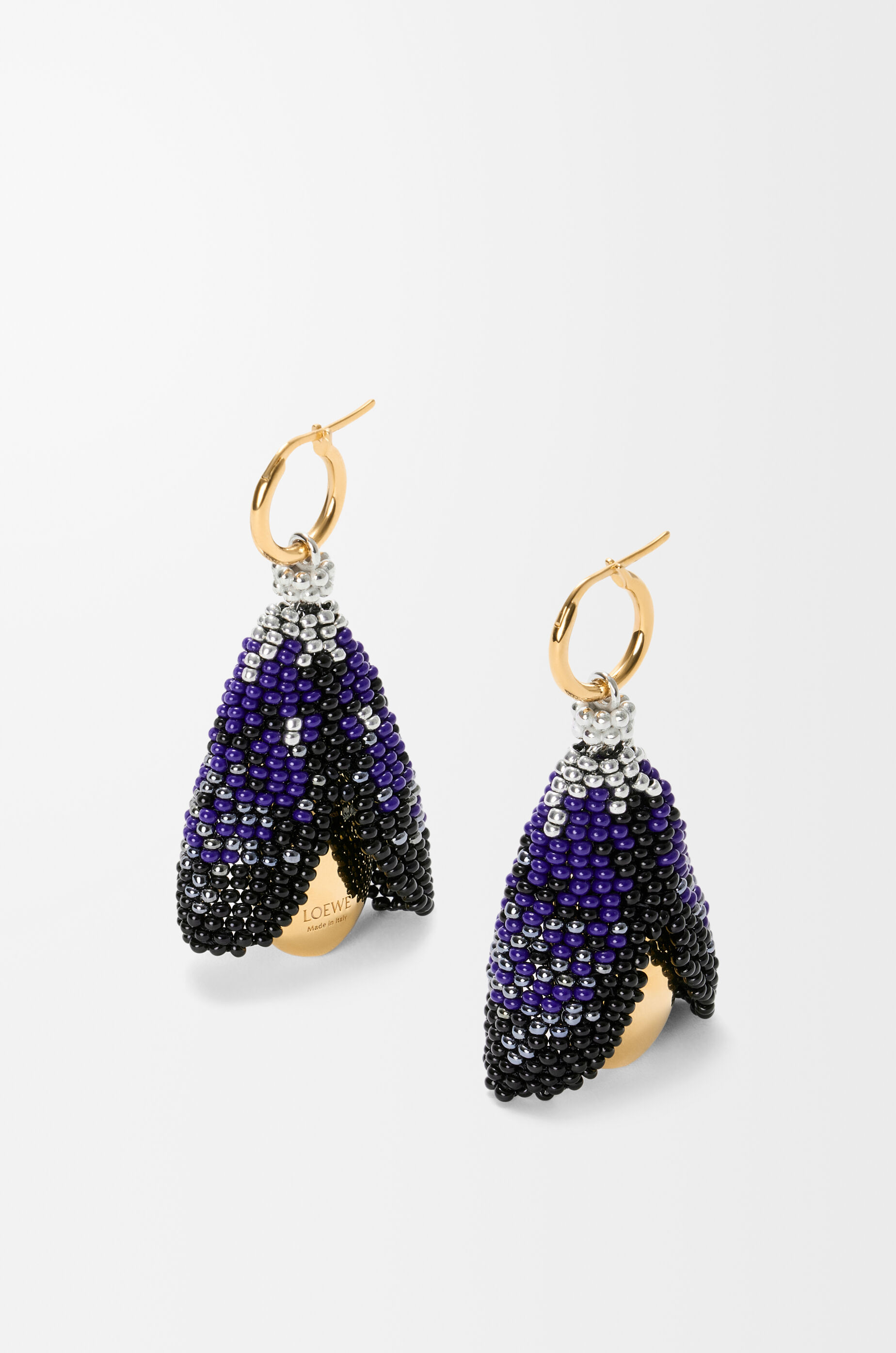 LOEWE Shell earrings in sterling silver and beads Gold/Black