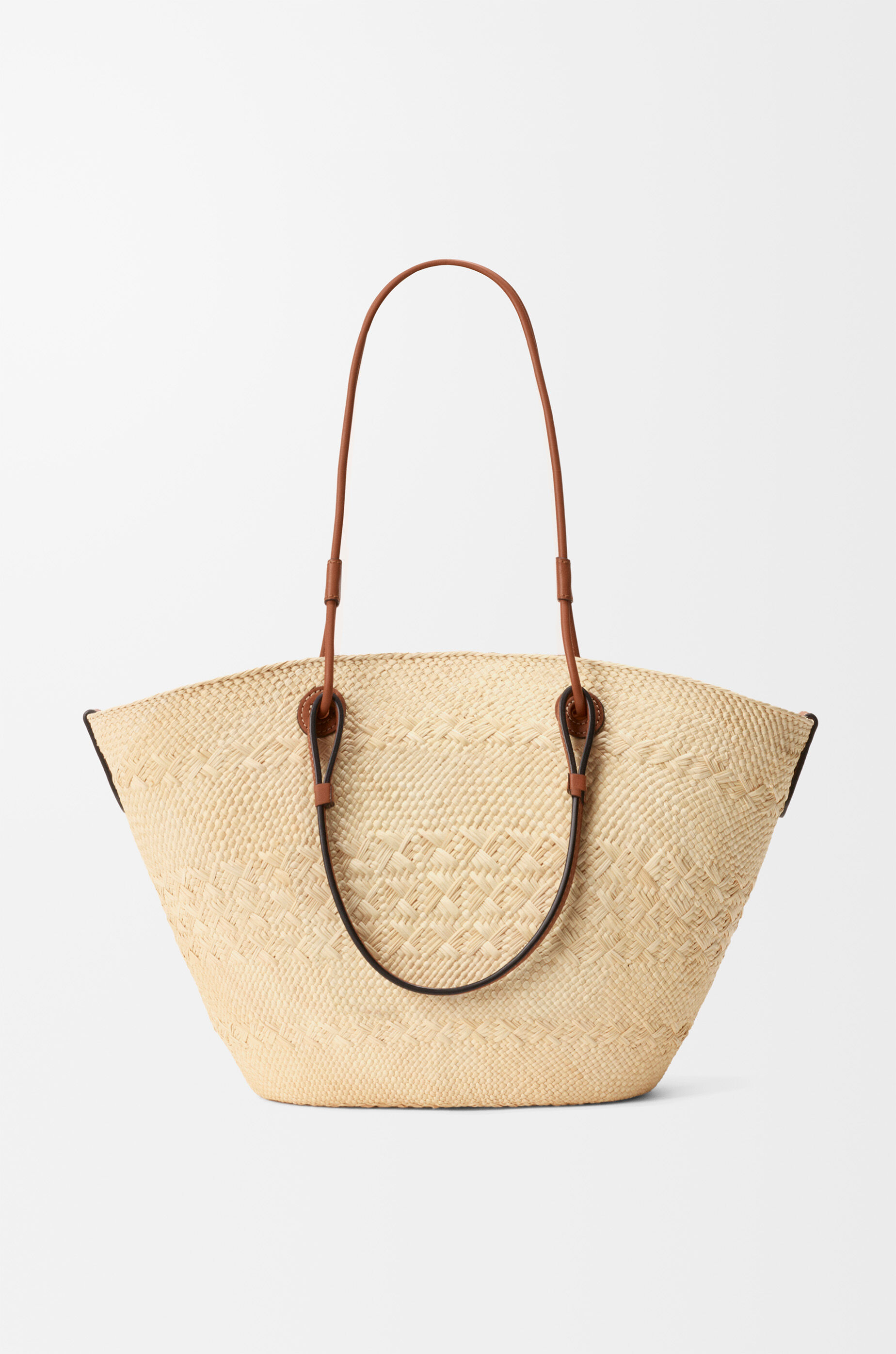 LOEWE Medium Anagram Basket bag in iraca palm and calfskin Natural/Tan