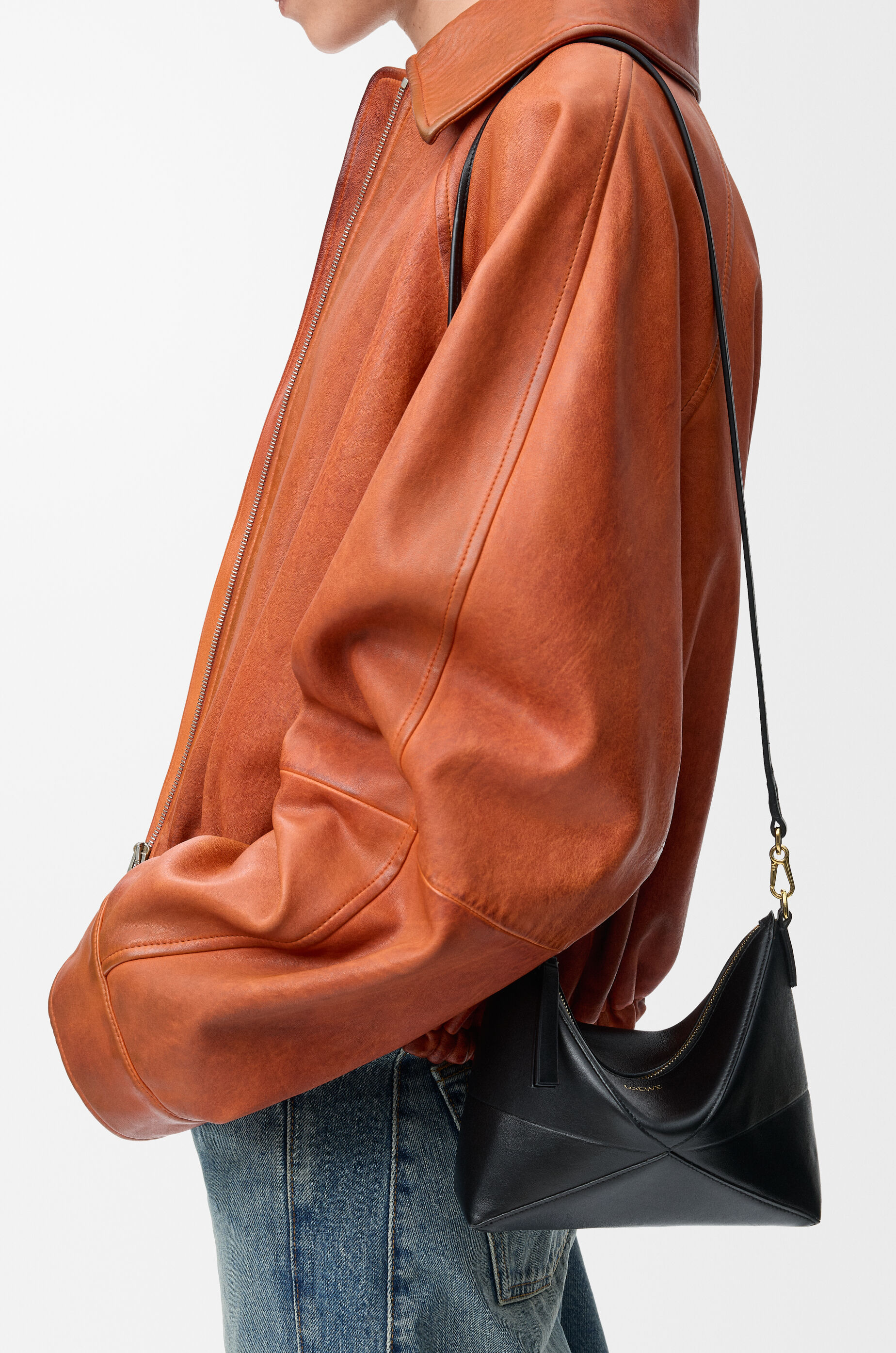 LOEWE Puzzle Fold pouch in shiny nappa calfskin Black