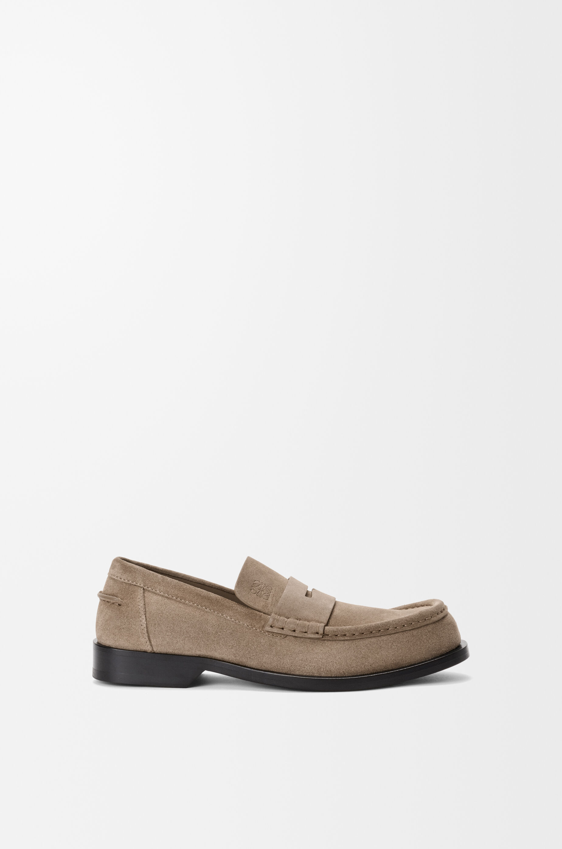 LOEWE Bobine loafer in suede calfskin Hazelnut
