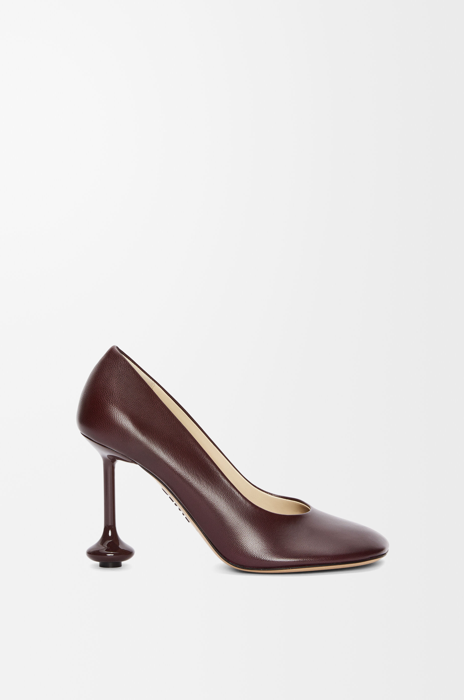 LOEWE Toy pump in goatskin Burgundy