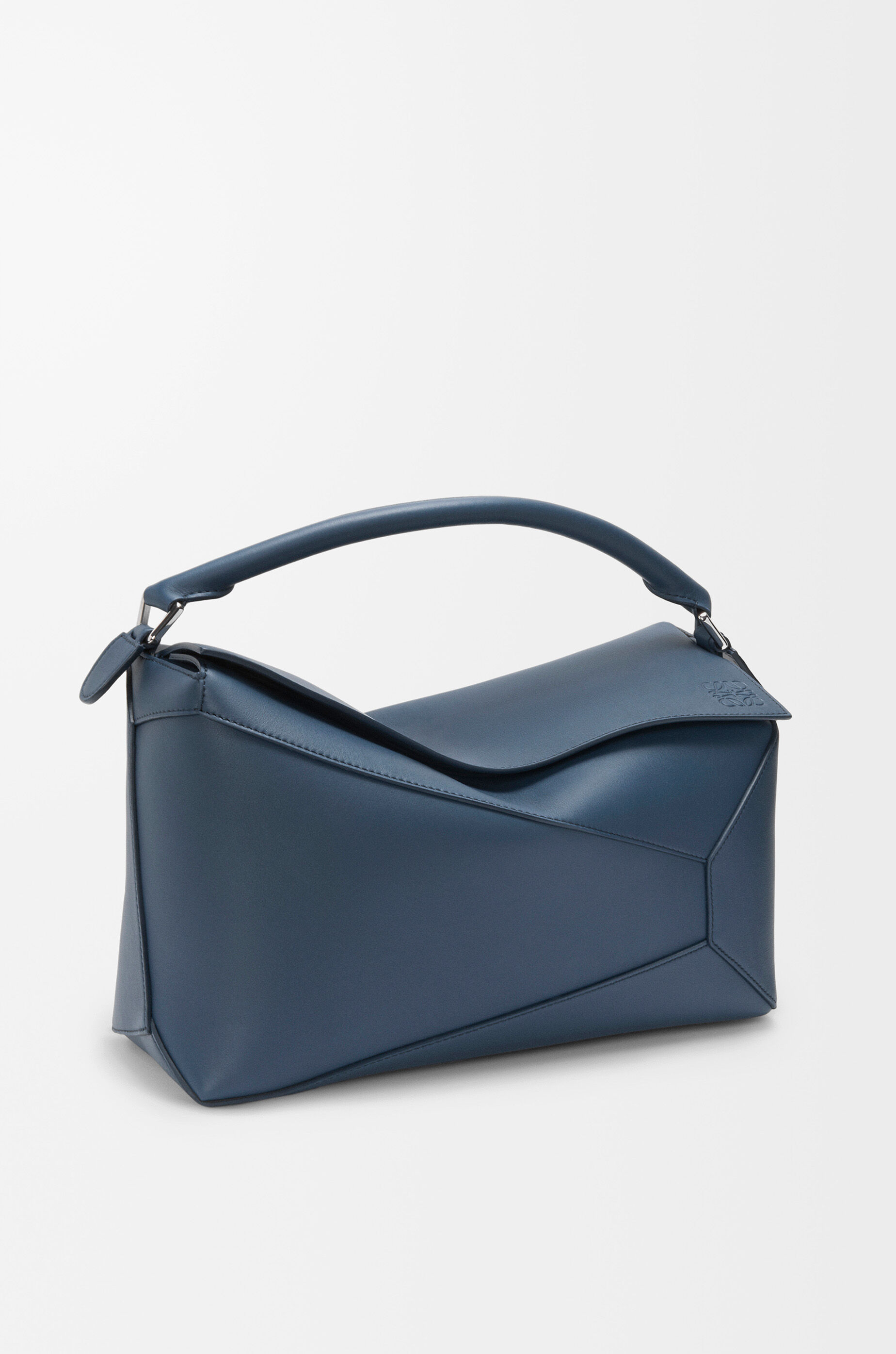 LOEWE Large Puzzle Edge bag in classic calfskin Indigo Dye