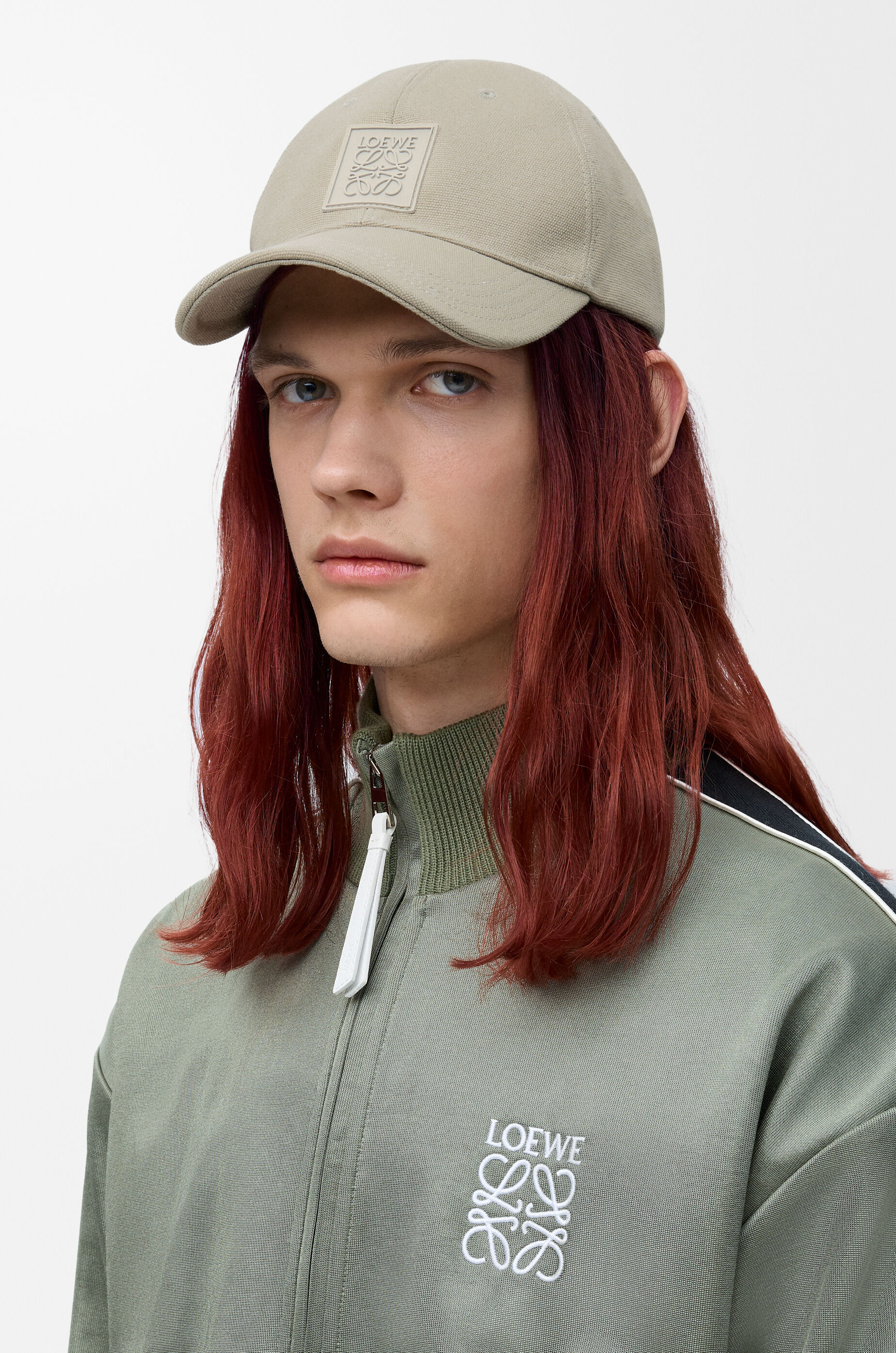 LOEWE Patch cap in canvas Shell Grey