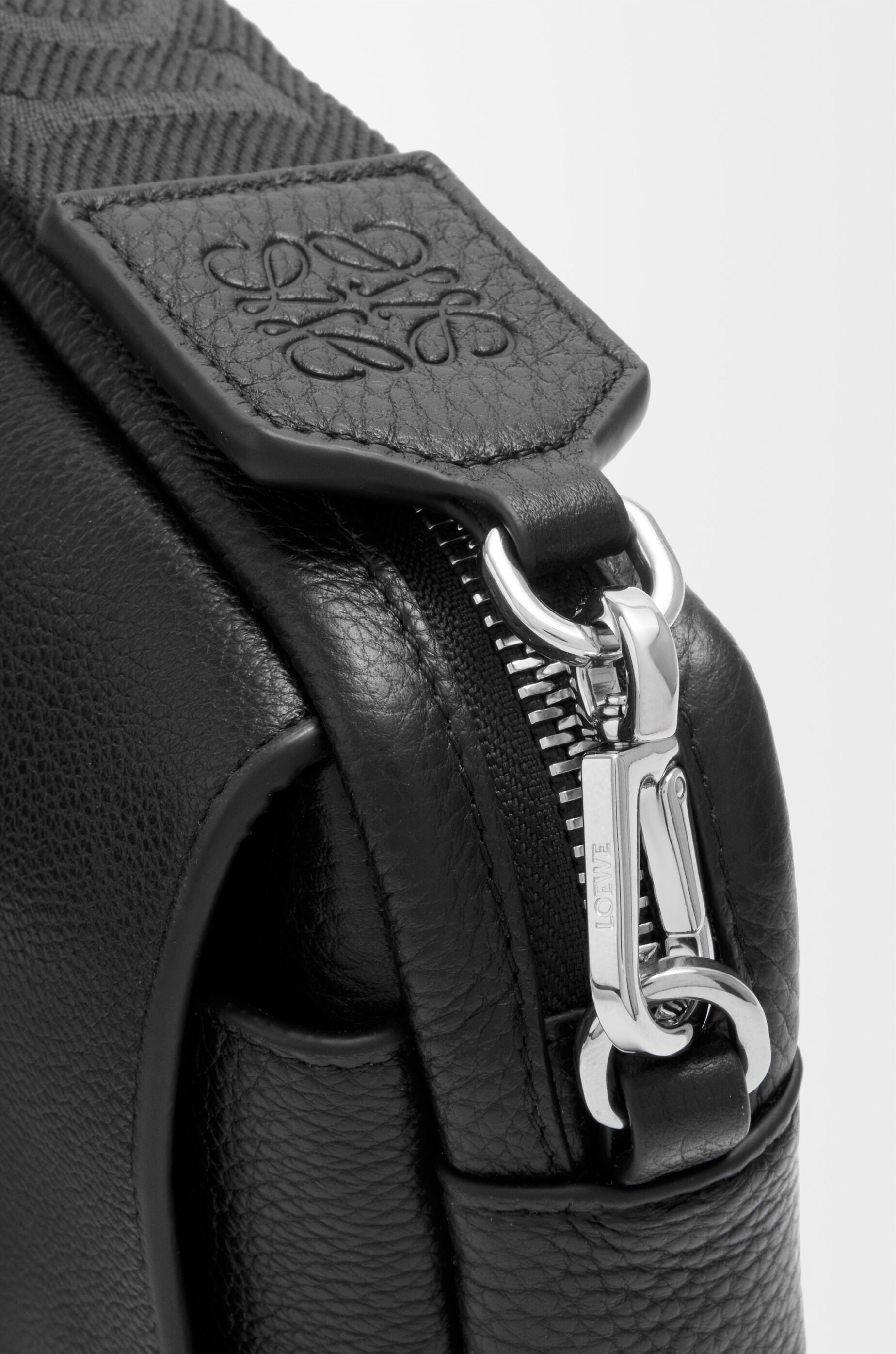LOEWE Small Pebble messenger bag in supple grained calfskin Black