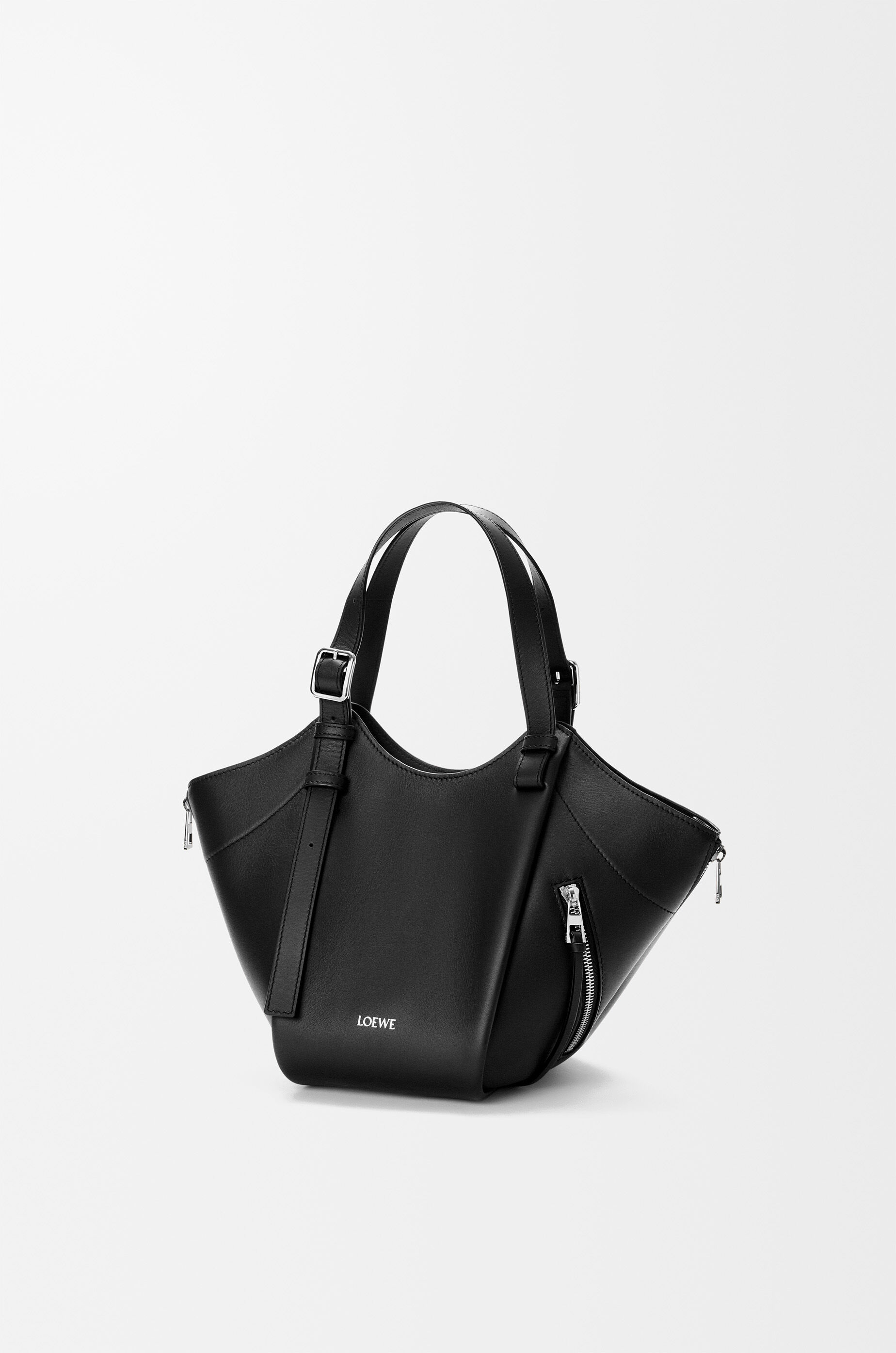 LOEWE Hammock Flip bag in classic calfskin Black