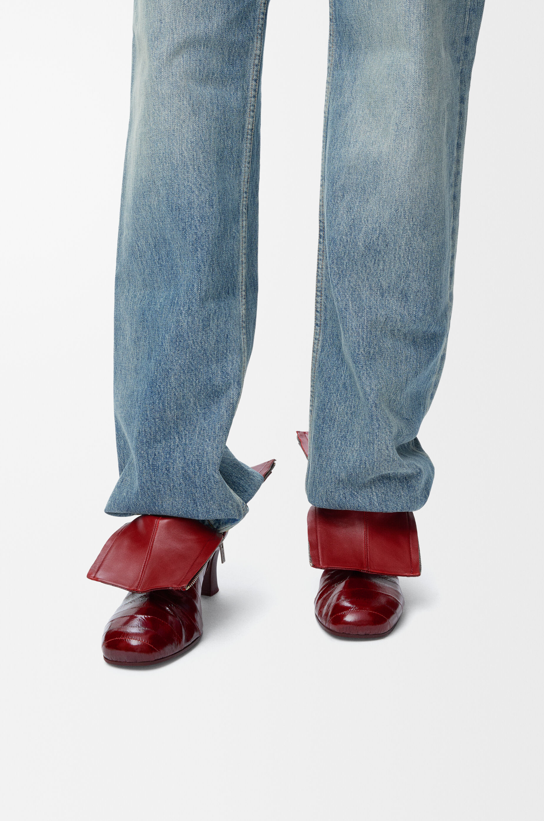 LOEWE Bobine ankle boot in hagfish Burgundy