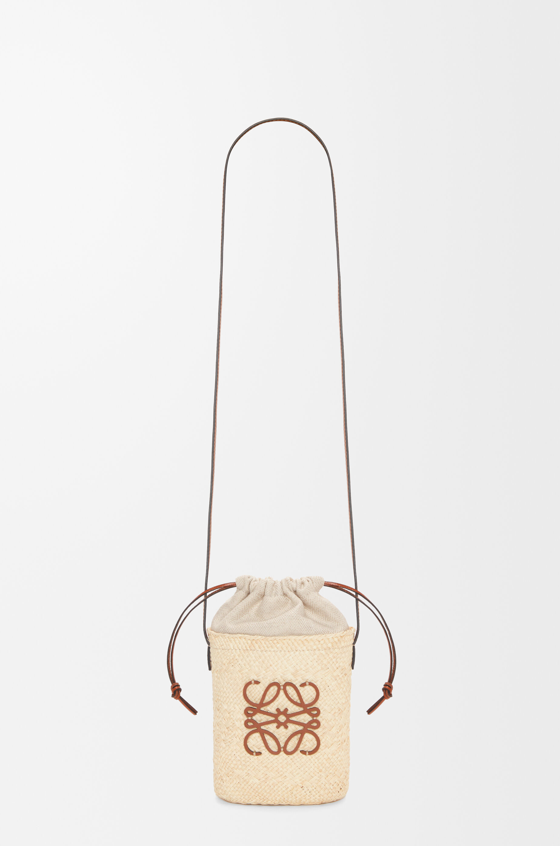 LOEWE Square pocket in iraca palm and calfskin Natural/Tan