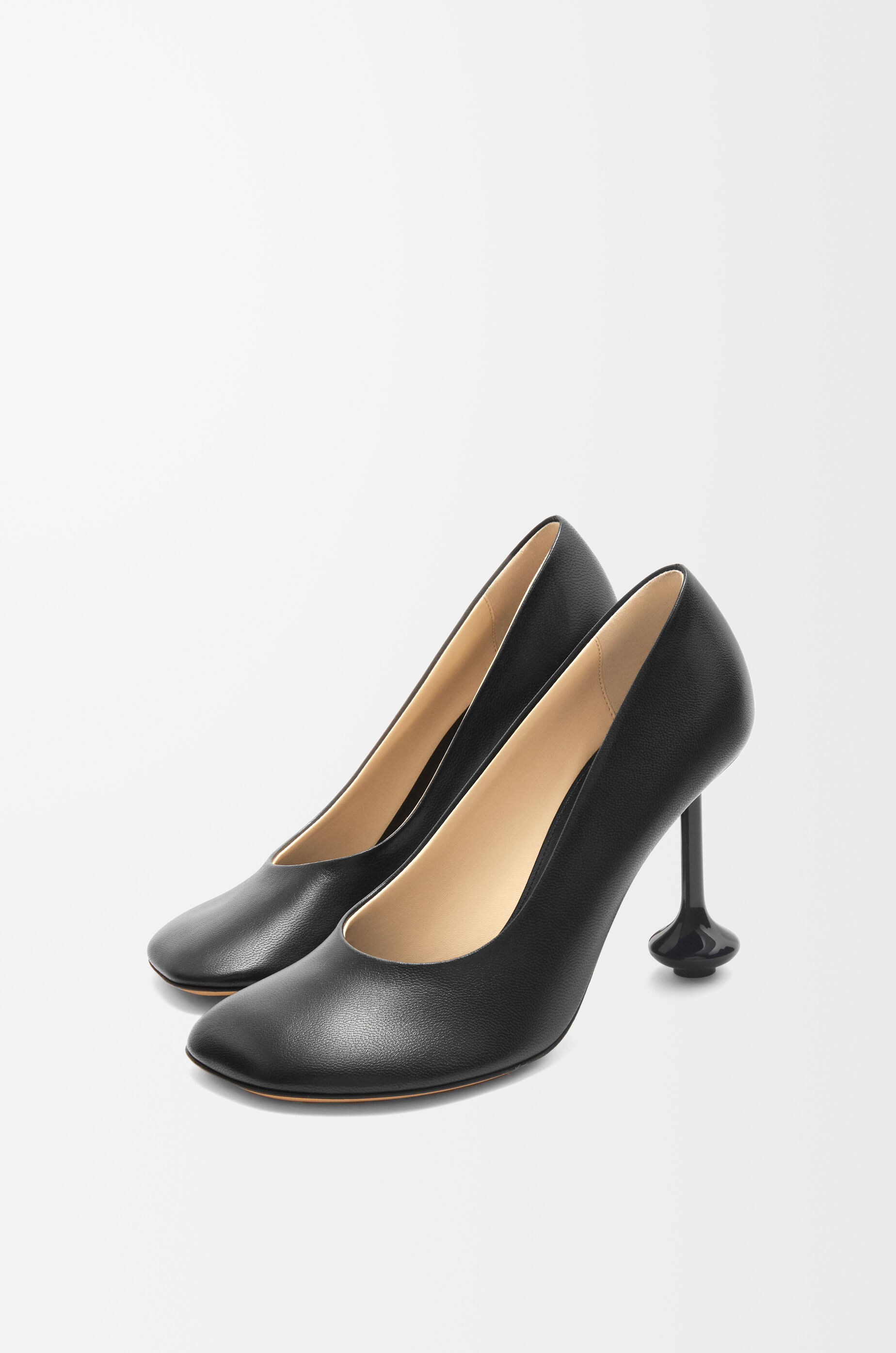 LOEWE Toy pump in goatskin Black