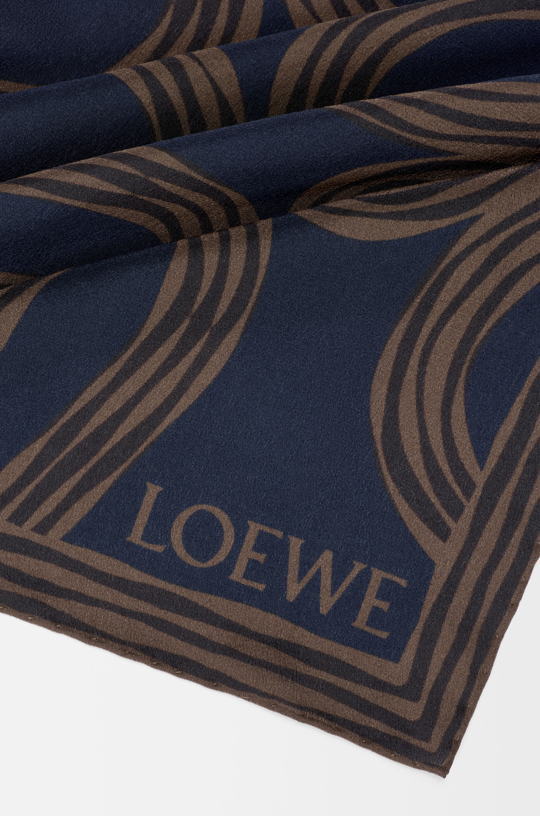 LOEWE Scarf in silk Navy/Brown