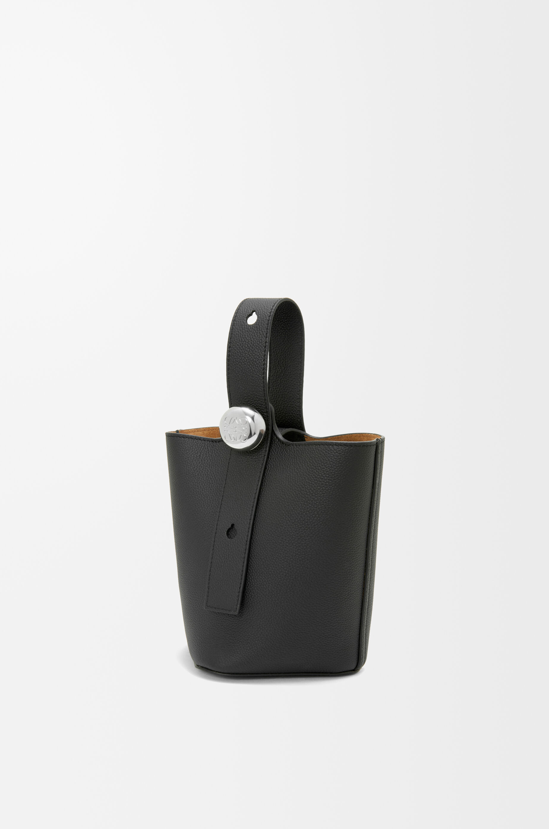 LOEWE Mini Pebble Bucket bag in soft grained calfskin Black